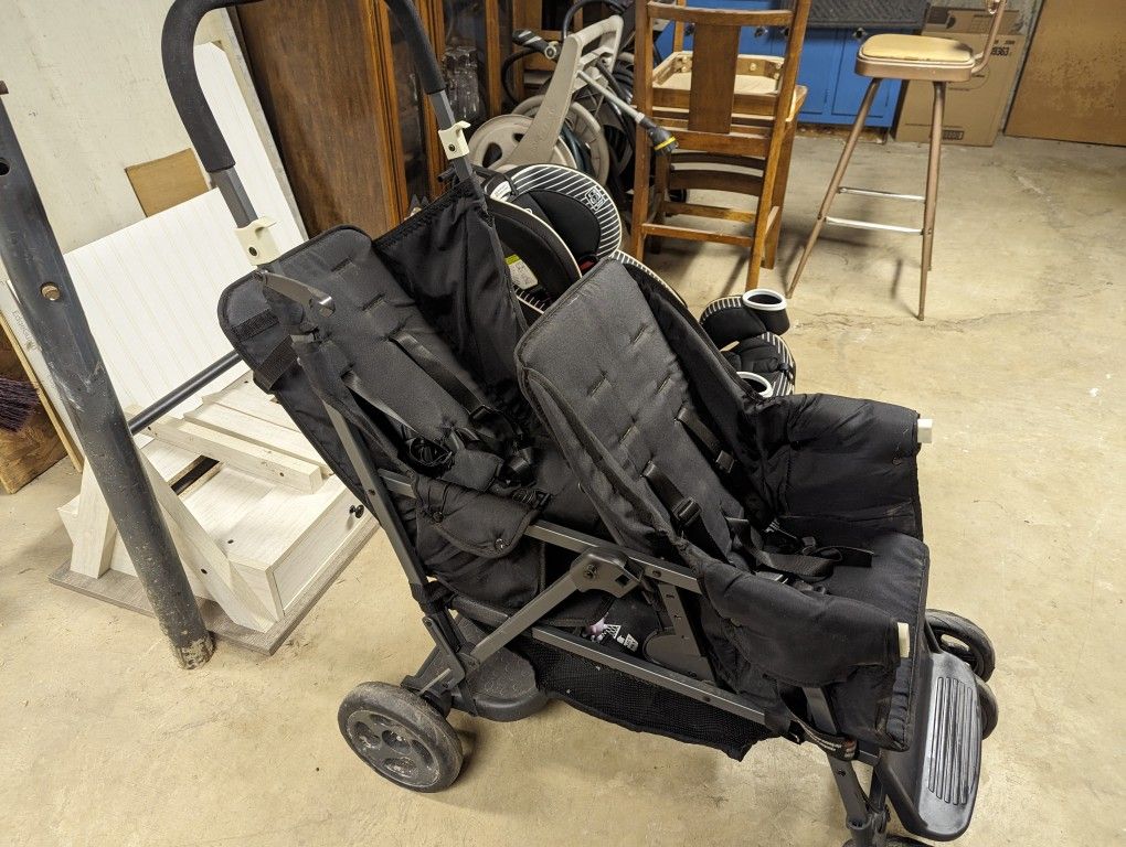 Double Stroller 