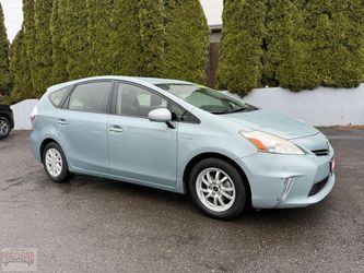 2013 Toyota Prius v