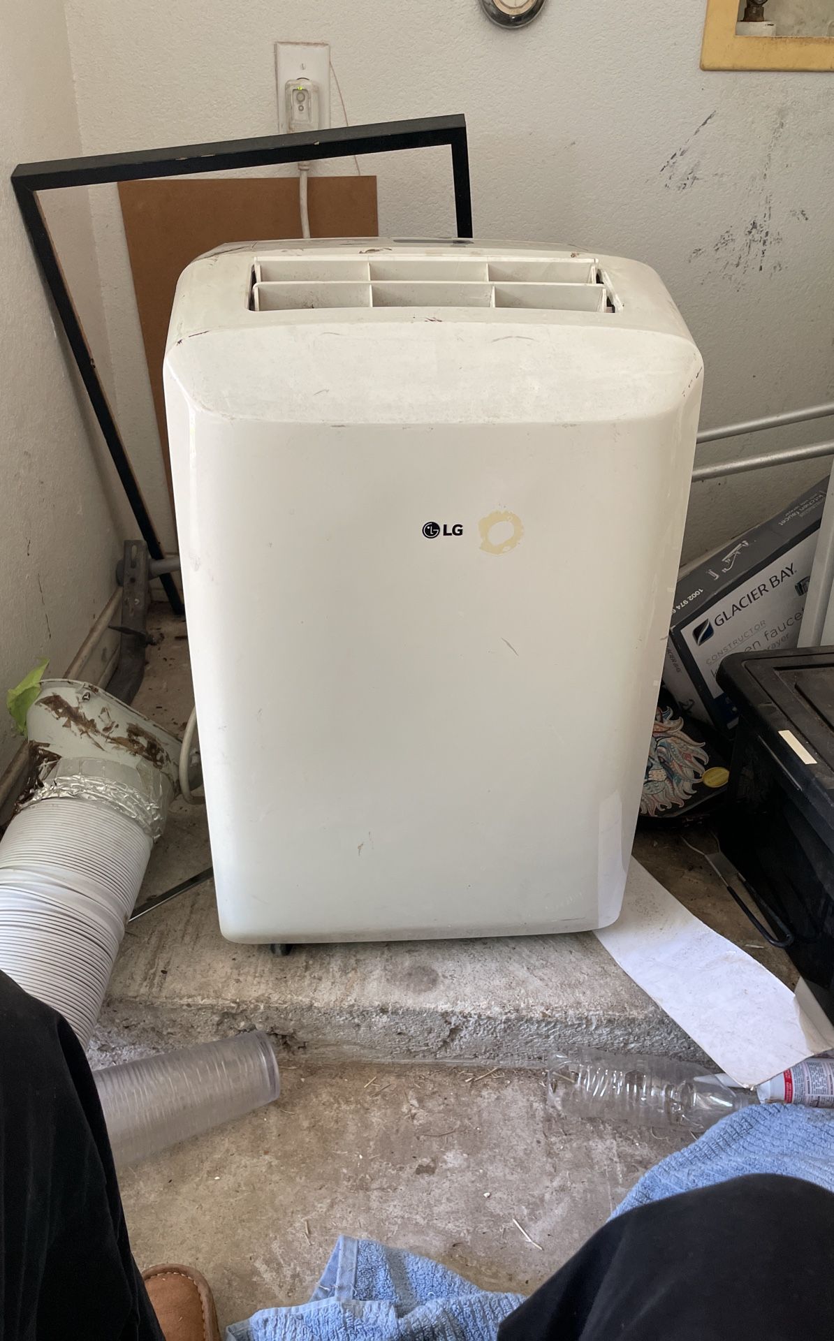 LG Portable Air Conditioner-$100 Cash/App