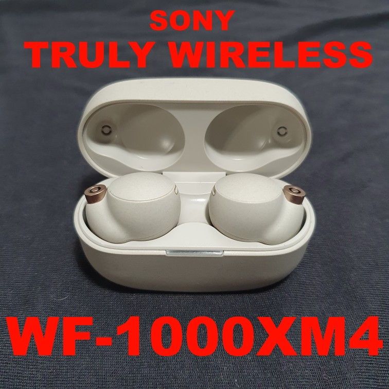 Sony WF-1000XM4 Bluetooth / Noise Cancelling Headphone. LIKE NEW IN BOX !