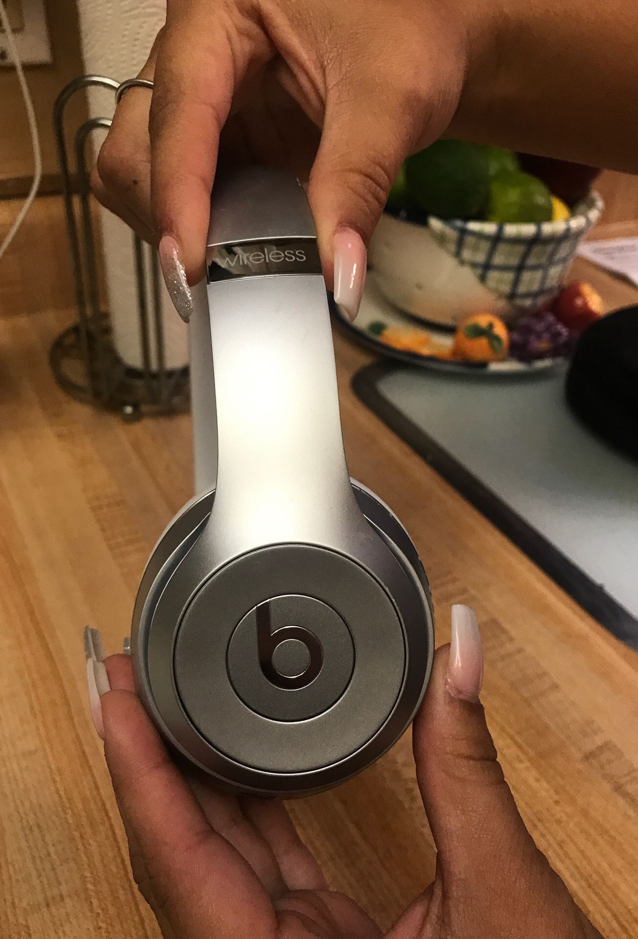 Beats wireless solo 3