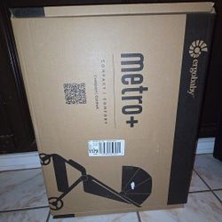  Metro+ Compact Stroller (New In Box)