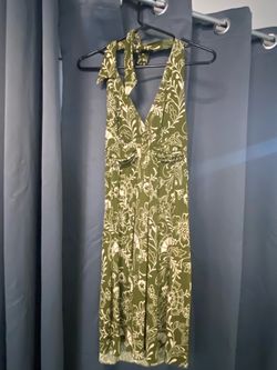Green Floral Halter Midi Dress Size M