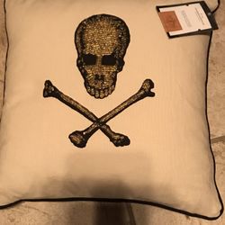 John Derain Halloween 12” Beads And Bones Skull & Crossbones Throw Pillow NWT 
