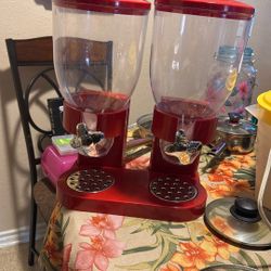 Cereal Dispenser 