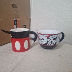 Mickey Mouse And Minnie Set