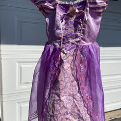 Costume
