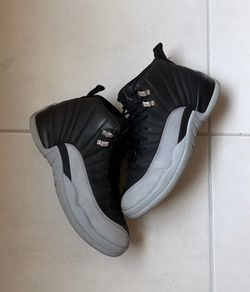 Jordan 12 stealth grey size 9.5