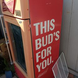 Budweiser, fridge, pretty good condition.Overall, not sure.If it works or not , but it's all there , I think it did work when they Got it