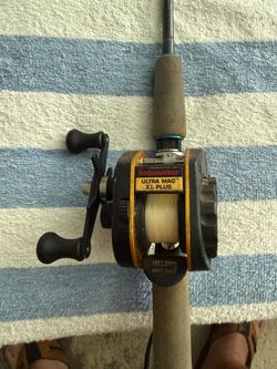 Vintage Abu Garcia Ambassadeur Ultra Mag XL Plus Combo - Berkley Graphite Rod