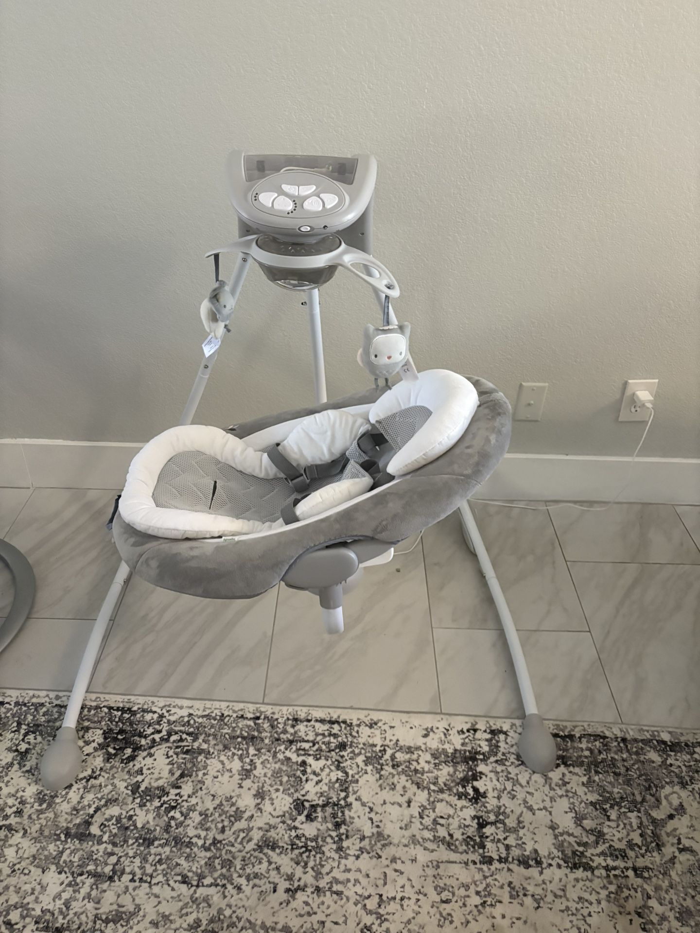 0-9 Month Swing