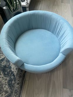 Round Pet Bed Light Blue Velvet