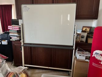 Rolling white board