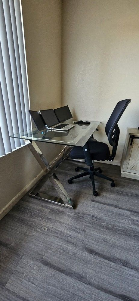 Pottery Barn Ava Collection Glass And Polished Nickle Desk