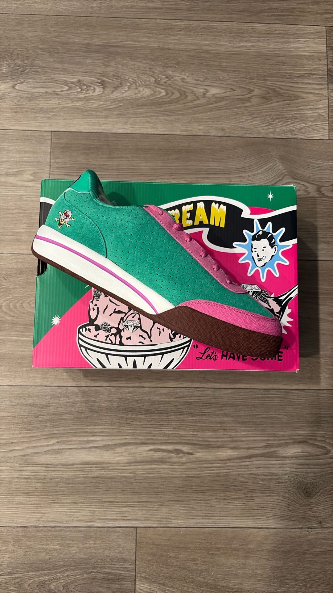 DS Reebok Ice Cream Board Flip Size 10