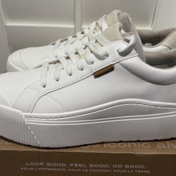 New Dr. Scholl's Women's Time Off Platform Max White Sneakers (Women’s Size 10) - $45