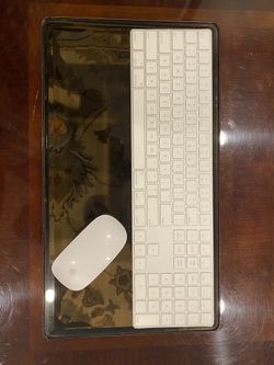 Apple Keyboard - Brand New