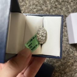 $2200 Retail 1ct Lab Diamond Ring Size 7