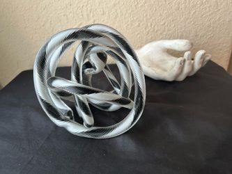 Glass Rope Knot Art Piece