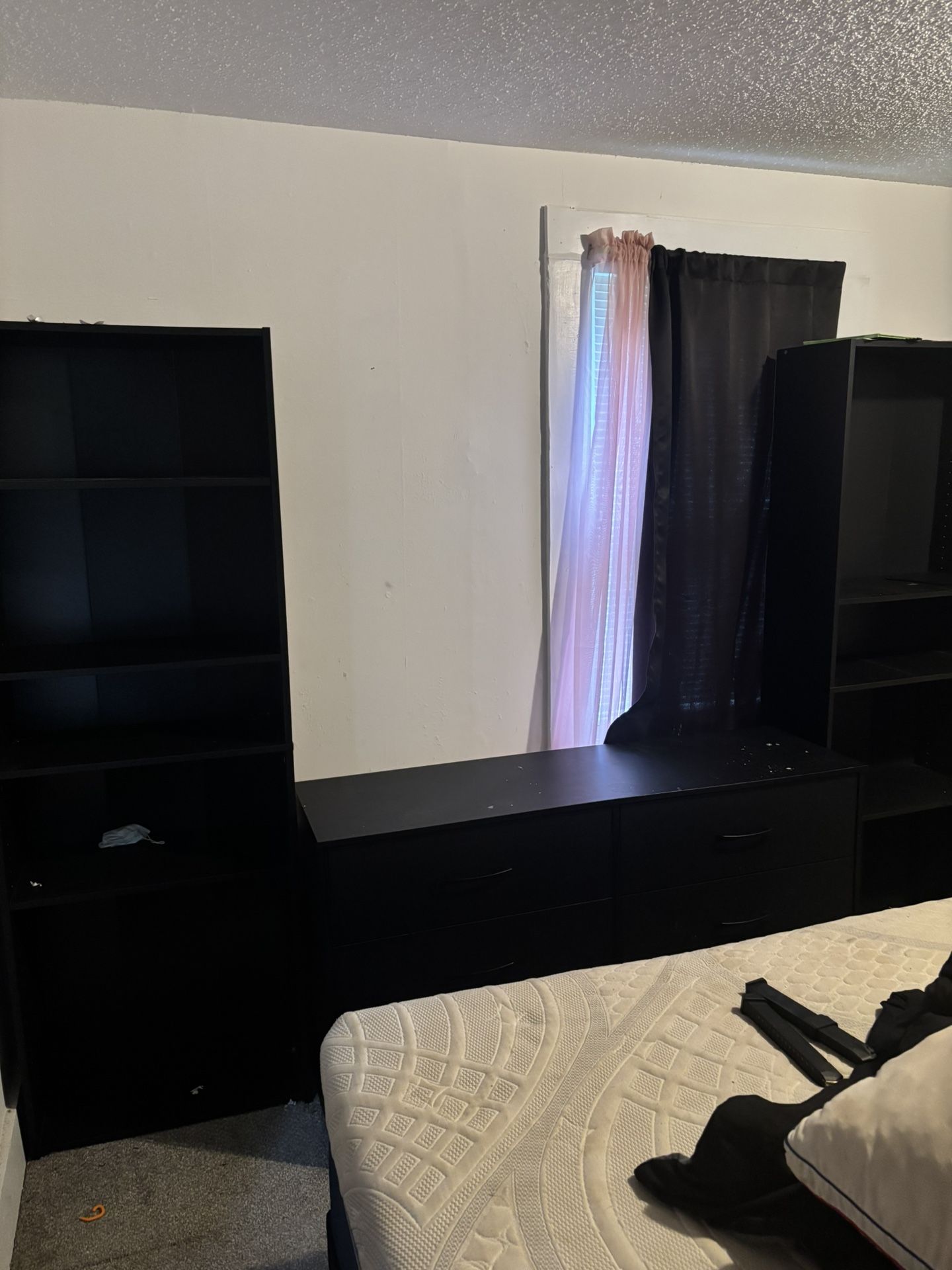  TV dresser, stand-up dressers