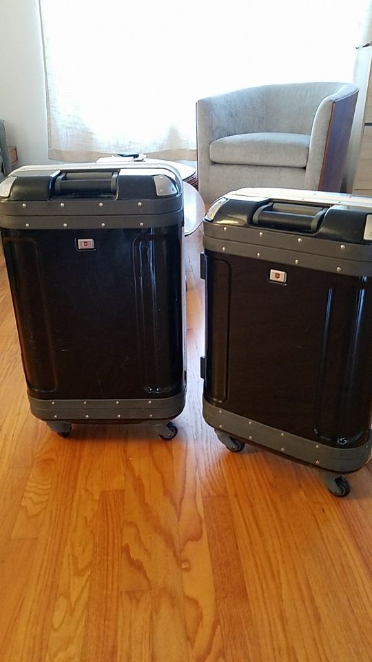VICTORINOX NXT Officer's Trunk matched set