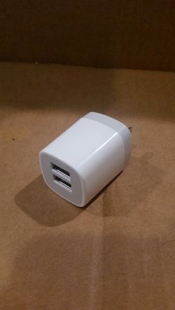 Dual USB wall charger.