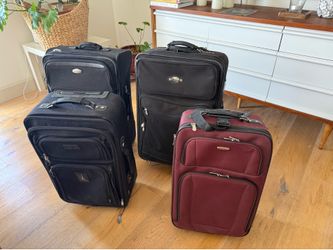 4 pc Luggage in Good Condition