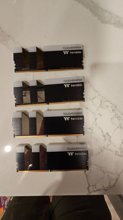 DDR4 RAM 4400mhz 4x8gb