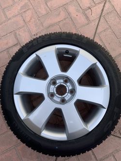 Llanta Y Rin 235/45-17