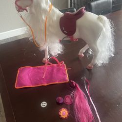 OG brand, horse and accessories, this is a toy horse, American girl, doll size
