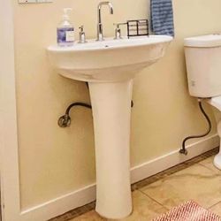 Pedestal Sink With Faucet