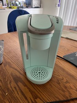 Keurig coffee maker $40 OBO