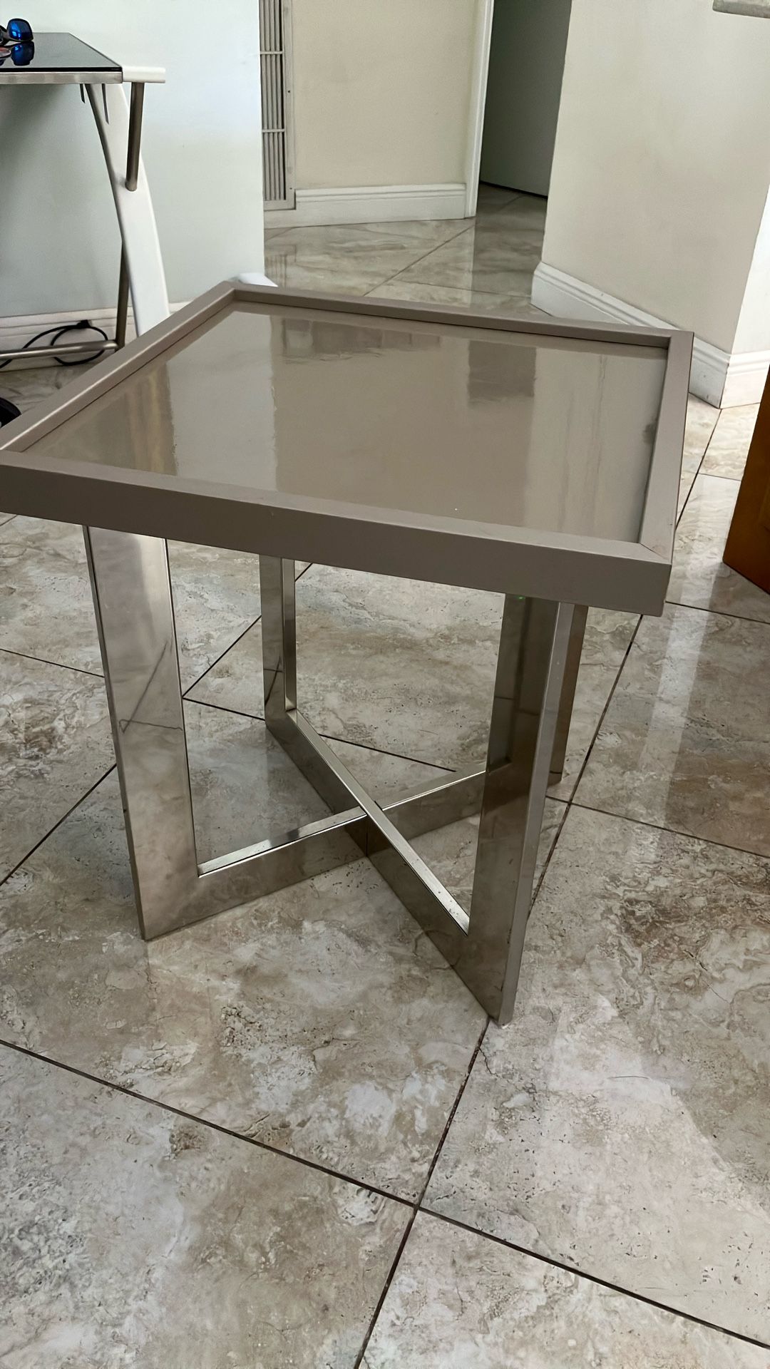 Modern Side Table 2‘ height, 22 1/2 inches wide