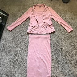 Cute skirt suit size Small