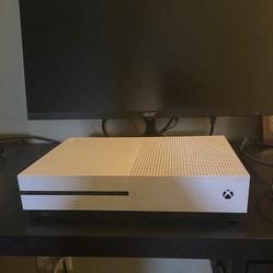 Xbox One S 
