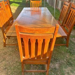 Oak  Dining table