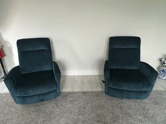 Plush Swivel/rocking Recliners