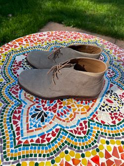 Gray Suede Chukka Boots Size 9