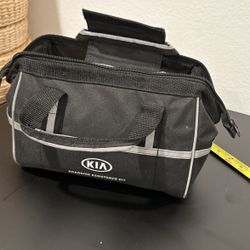 NEW OEM Kia Emergency Roadside Safety Assistance Kit 00082-ADU20