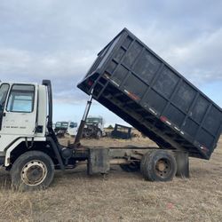 1986 Ford CL7000