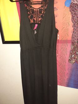 Size 2 plus size black dress