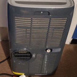 Used..frigidaire air conditioner