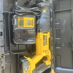 Dewalt Saw 
