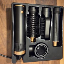 Woman's 5 In 1 Hot Air Comb