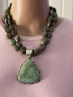 Green Opal Maitso Stones 2 Strand w/ Pendant Necklace 