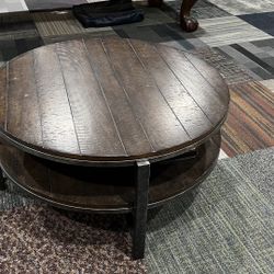Beautiful Round Cocktail Table