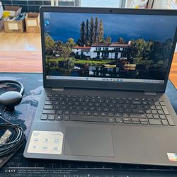 Dell Inspiron 15” 3501 2021 Core i5-1135G7 2.40GHz 16GB 256GB Read Description