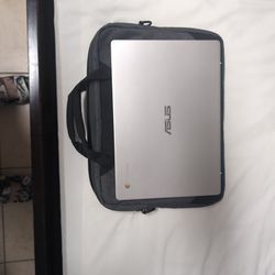 Asus Laptop Chromebook With Targus Laptop Computer  Bag