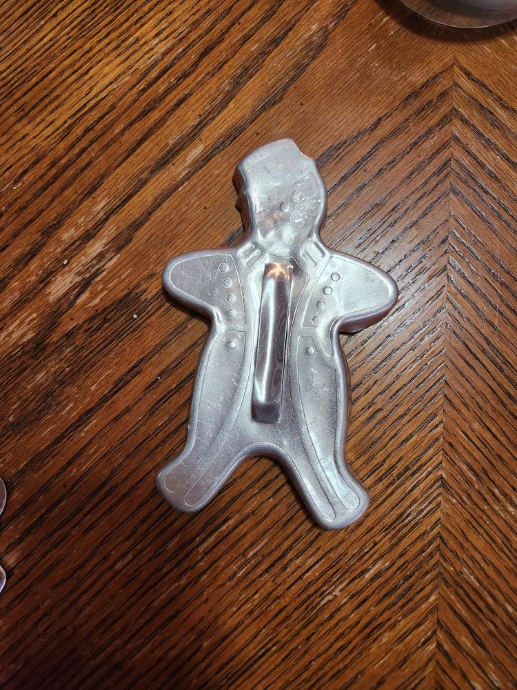 Vintage Gingerbread Man Cookie Cutter