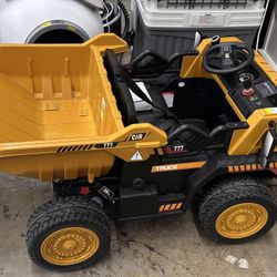TOKTOO 12V Powered Ride on Dump Truck w/ Electric Dump Bed, 19-inch Wide Seat Ride on Car for Kids-Ochre Yellow